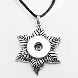 Necklace Pendant moon flower tree cross Vintage 18mm snap button jewelry